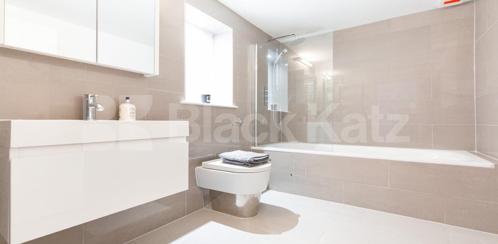 			Studio Apartment, 1 bath, 1 reception Maisonette			 ABILITY VIEW-KINGSLAND ROAD, DALSTON/HAGGERSTON